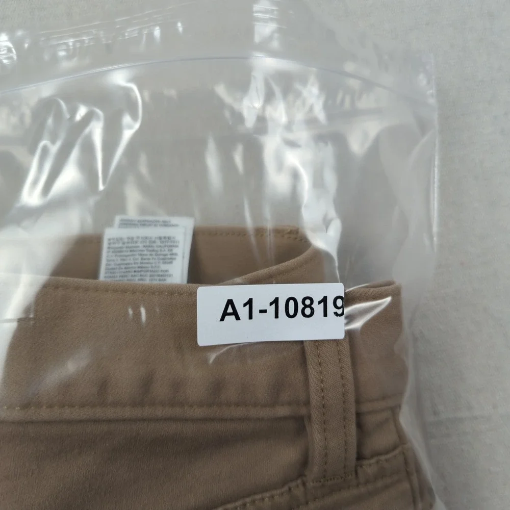 Banana Republic Mens 28x32 Khaki Pants Traveler Athletic Skinny Fit Golf Stretch